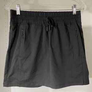 Kyodan S black skort